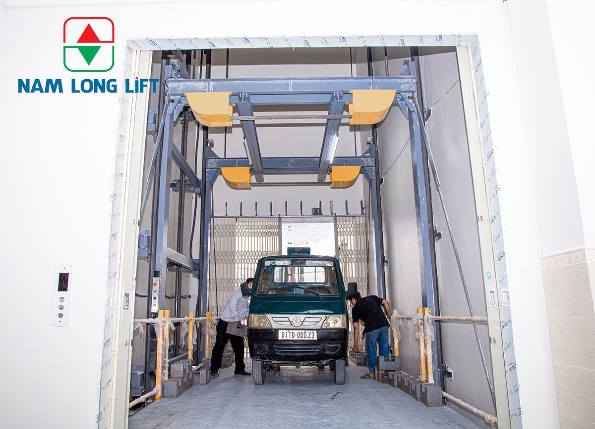 thang máy tải ô tô